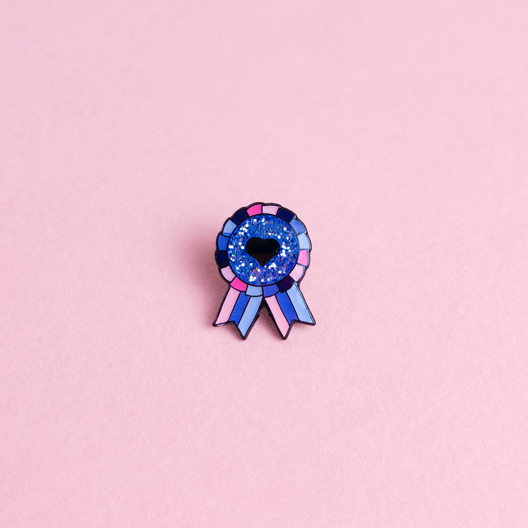 Omnisexual / Omni Award Badge — enamel pin