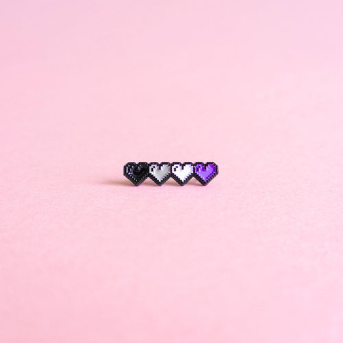 Pixel hearts (asexual) — enamel pin