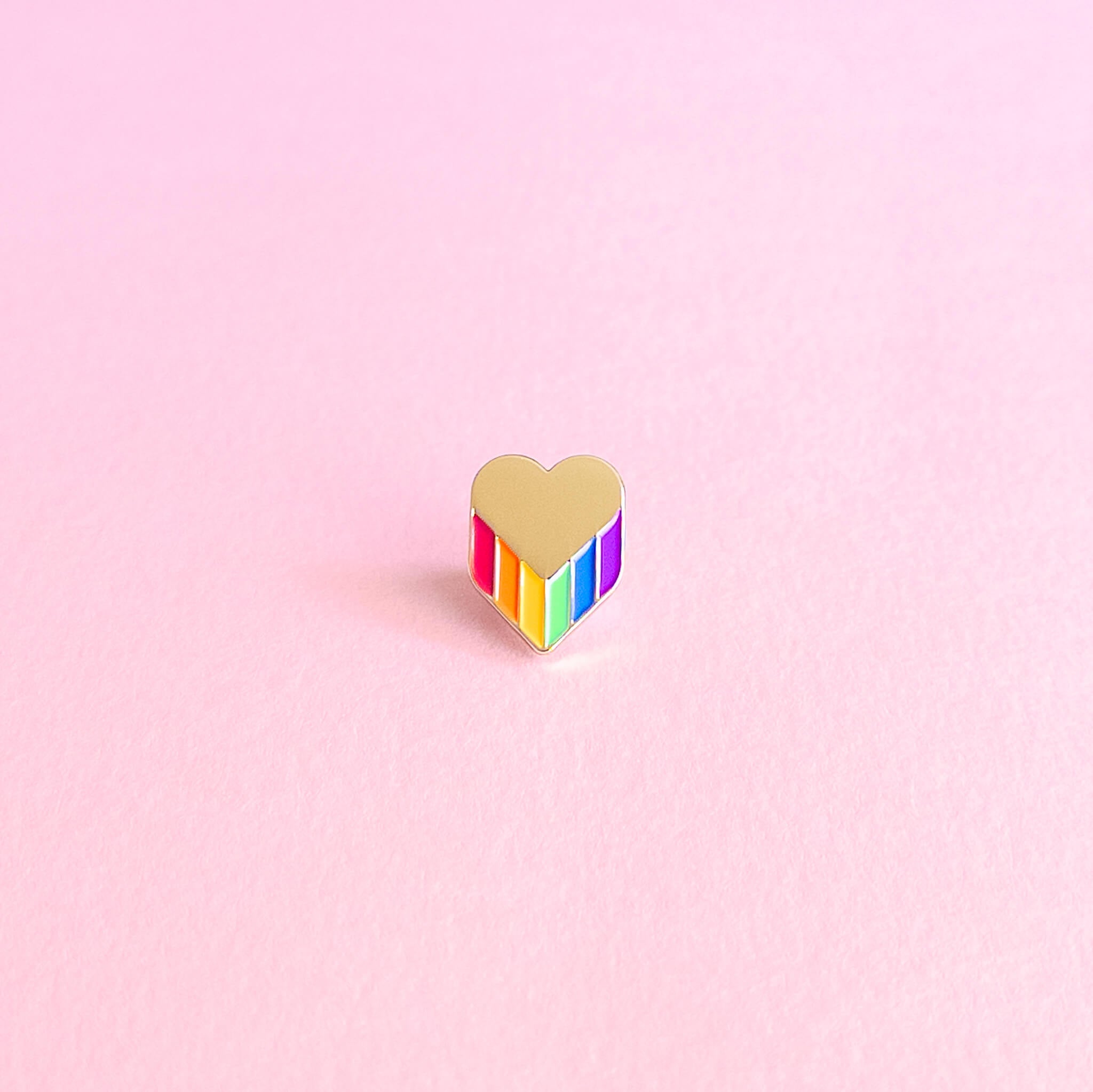 Golden Heart (rainbow)— enamel pin