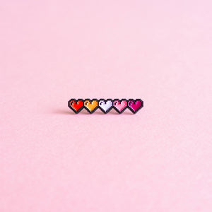 Pixel hearts (lesbian) — enamel pin