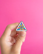 Load image into Gallery viewer, Queer eye (pansexual) — enamel pin