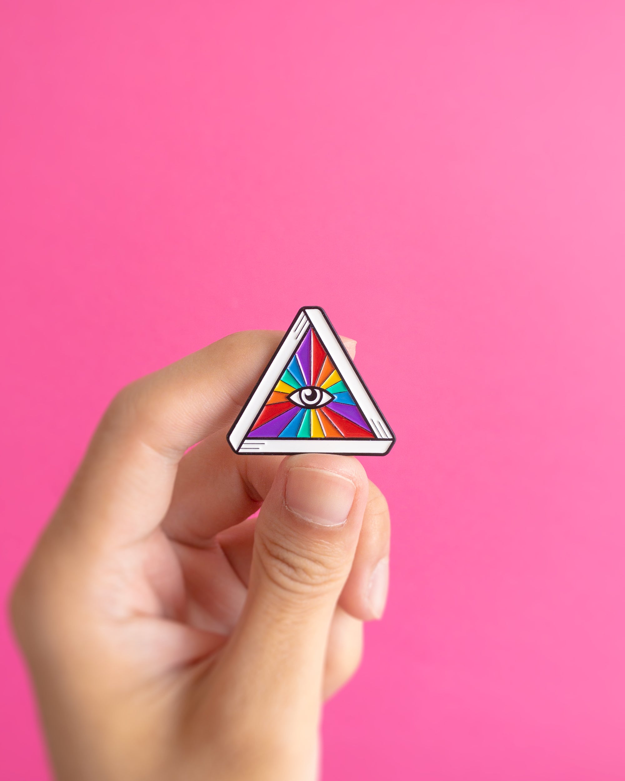 Queer eye (rainbow) — enamel pin