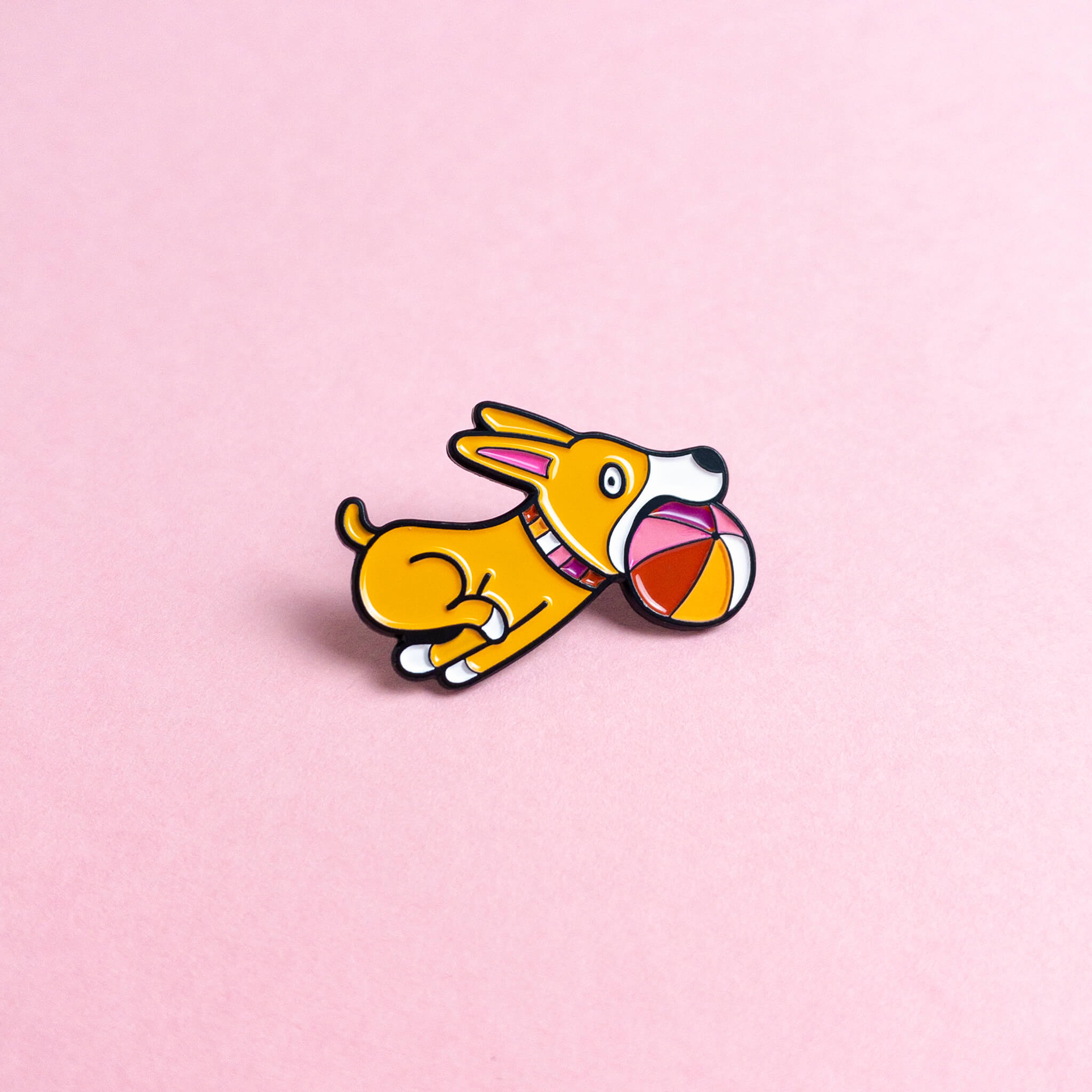 Doggo (lesbian) — enamel pin