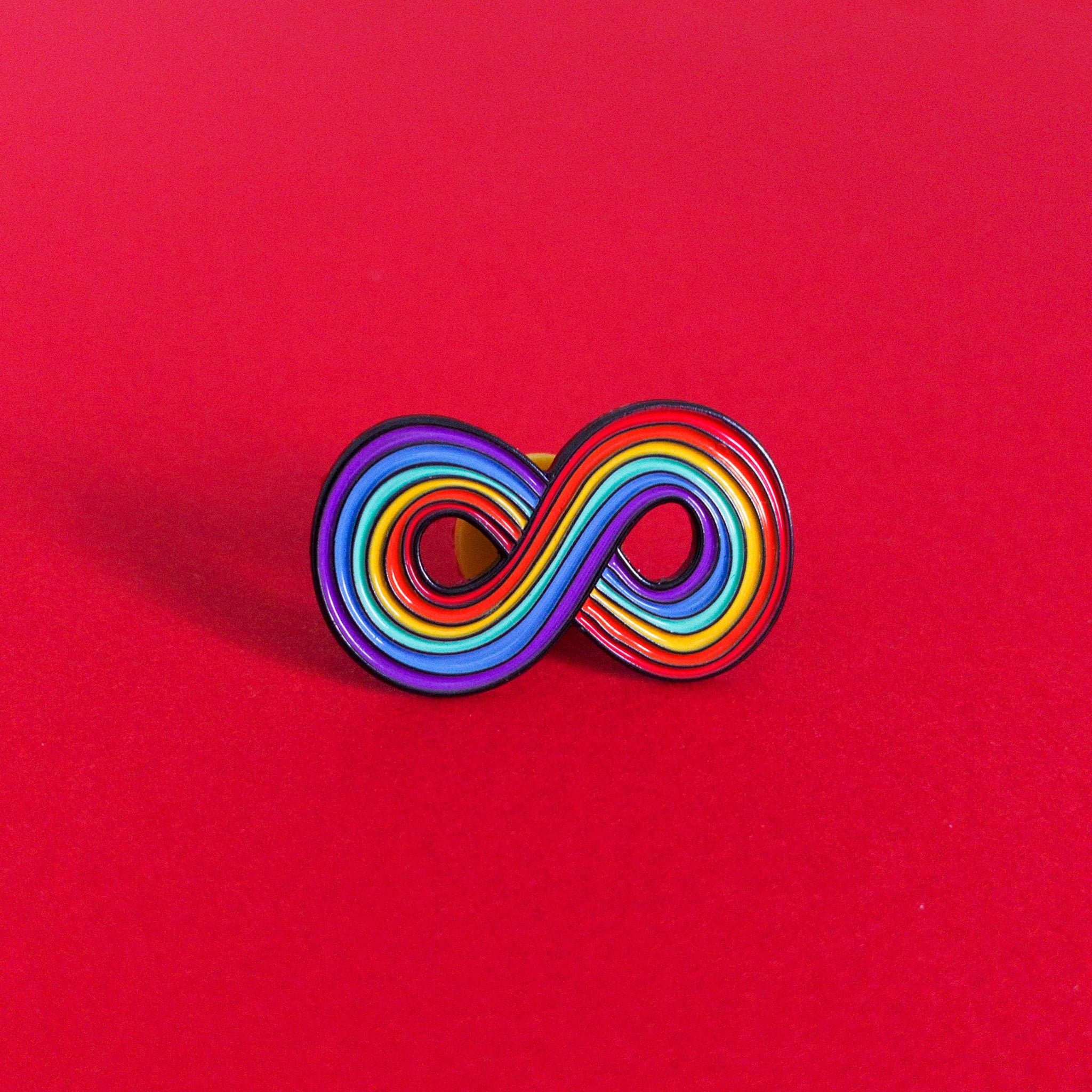 Infinity rainbow — enamel pin