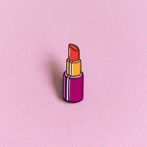 Lipstick lesbian — enamel pin