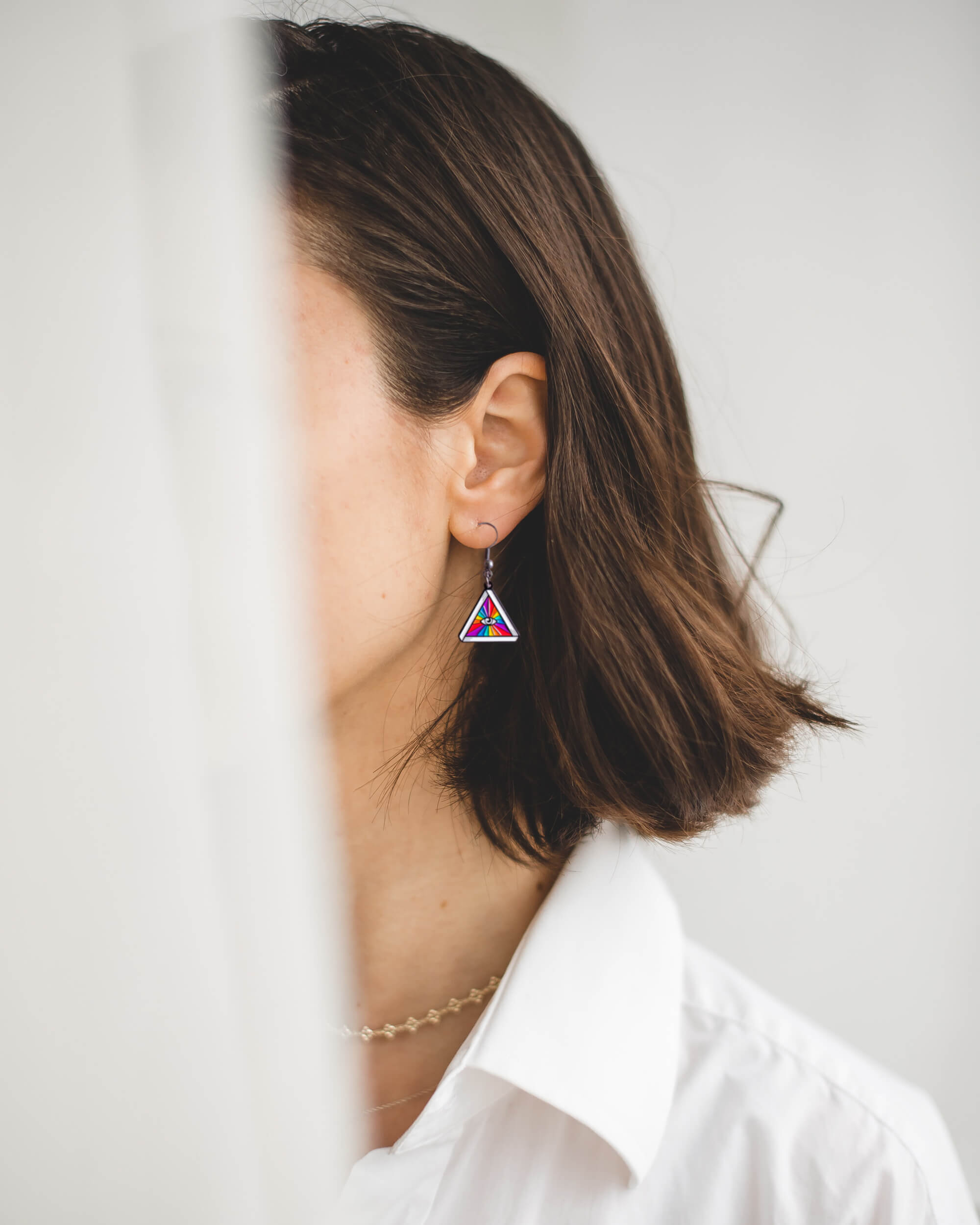 Queer eye — earrings