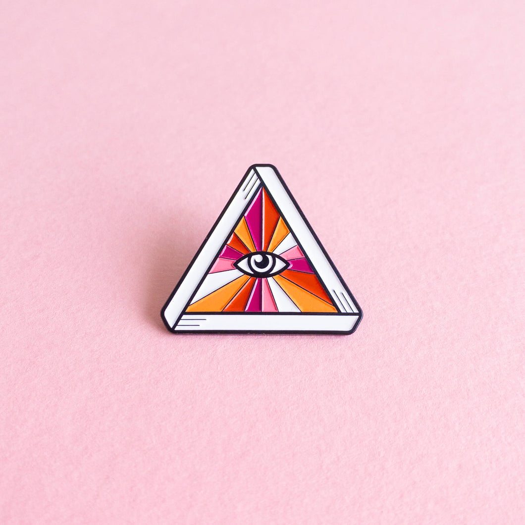Queer eye (lesbian) — enamel pin