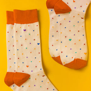 Rainbow dots (cream) — socks