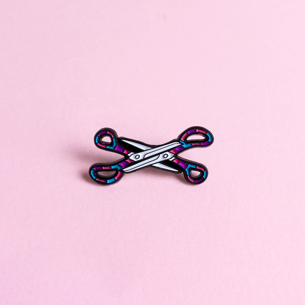 Scissors (bisexual) — enamel pin